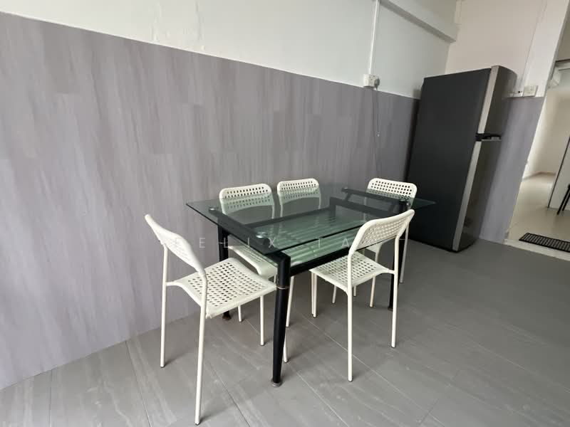 181 Ang Mo Kio Avenue 5, 181 Ang Mo Kio Avenue 5, 2 Bedrooms, 721 sqft, HDB Flat For Rent, by Felix Tan, 500201009 - Dining Room - PropertyGuru.com.sg