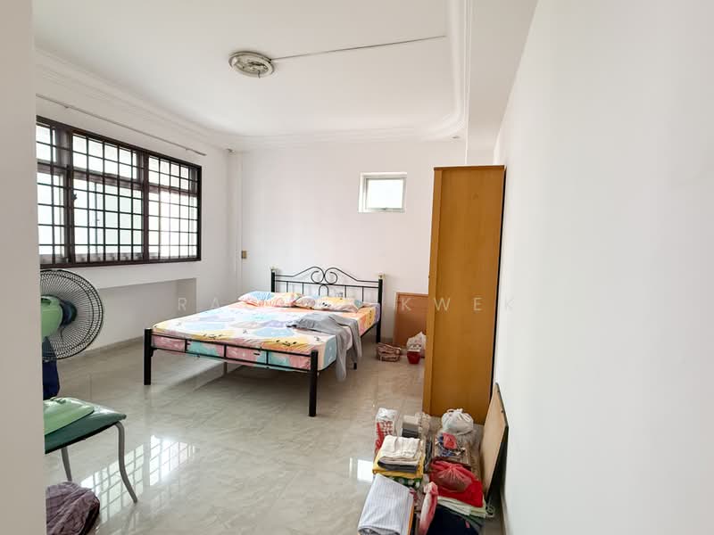 751 Pasir Ris Street 71, 751 Pasir Ris Street 71, 4 Bedrooms, 1,356 sqft, HDB Flat For Sale, by Rachel Kwek, 500201012 - Bedroom - PropertyGuru.com.sg