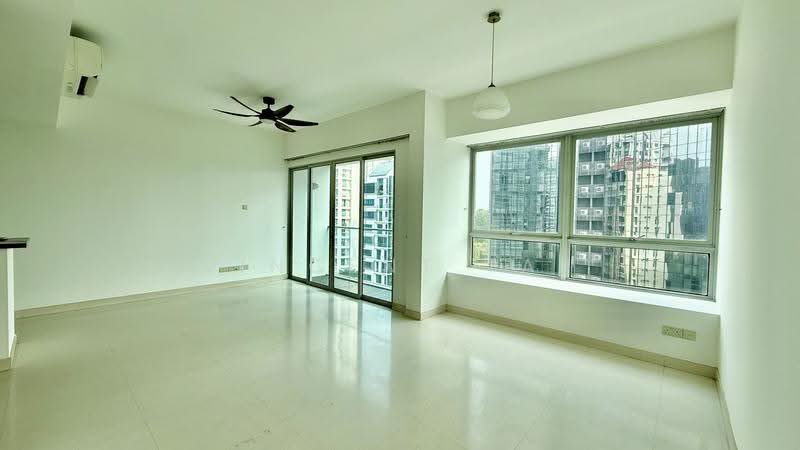 Meyer Residence, 3 Meyer Place, East Coast / Marine Parade, 3 Bedrooms, 1,152 sqft, Apartment For Rent, by Vincent Tay, 500201015 - Living Room - PropertyGuru.com.sg