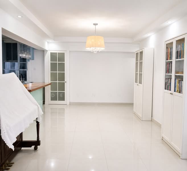 404A Fernvale Lane, 404A Fernvale Lane, 3 Bedrooms, 1,205 sqft, HDB Flat For Sale, by Delvin Ong, 500201016 - Living Room - PropertyGuru.com.sg