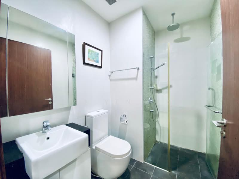 East Village, 430 Upper Changi Road, 1 Bedroom, 409 sqft, Condominium For Rent, by Wan Yen Yen, 500201018 - Bathroom - PropertyGuru.com.sg
