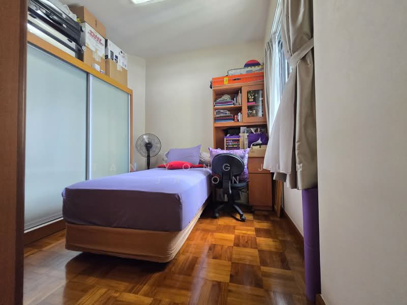 Regent Grove, 50 Choa Chu Kang North 7, 2 Bedrooms, 926 sqft, Condominium For Sale, by Tan Yong Jun Jason, 500201019 - Bedroom - PropertyGuru.com.sg