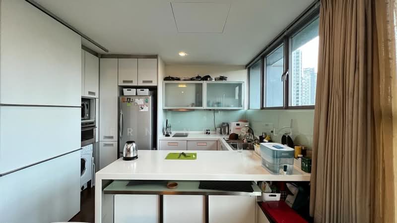 2 RVG, 2 River Valley Grove, 2 Bedrooms, 926 sqft, Apartment For Rent, by Fernandus Li, 500201033 - Kitchen - PropertyGuru.com.sg