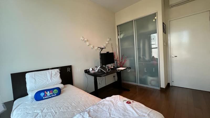 2 RVG, 2 River Valley Grove, 2 Bedrooms, 926 sqft, Apartment For Rent, by Fernandus Li, 500201033 - Bedroom - PropertyGuru.com.sg