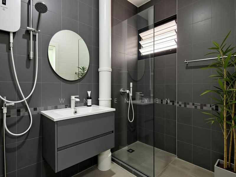 226 Jurong East Street 21, 226 Jurong East Street 21, 3 Bedrooms, 1,292 sqft, HDB Flat For Sale, by Wan Yen Yen, 500201043 - Bathroom - PropertyGuru.com.sg