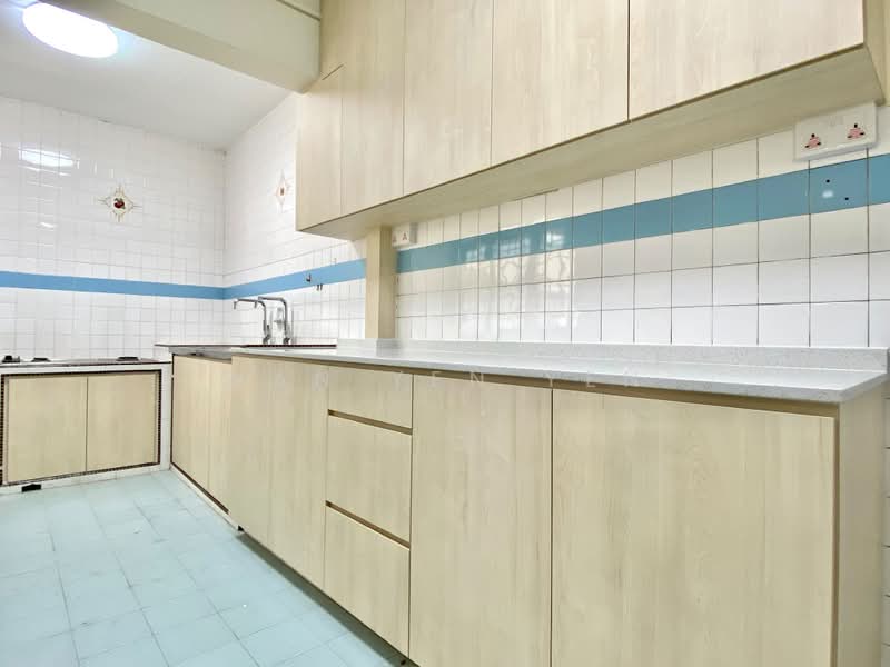 226 Jurong East Street 21, 226 Jurong East Street 21, 3 Bedrooms, 1,292 sqft, HDB Flat For Sale, by Wan Yen Yen, 500201043 - Kitchen - PropertyGuru.com.sg