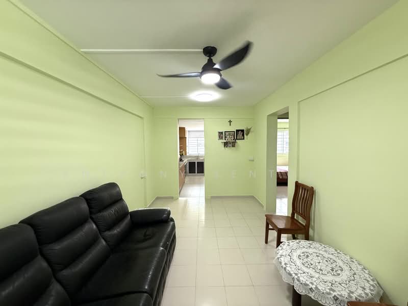 623 Ang Mo Kio Avenue 9, 623 Ang Mo Kio Avenue 9, 2 Bedrooms, 732 sqft, HDB Flat For Rent, by Anthony Sentosa, 500201058 - Living Room - PropertyGuru.com.sg