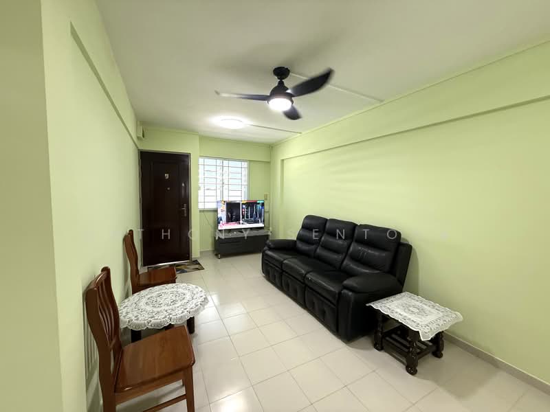 623 Ang Mo Kio Avenue 9, 623 Ang Mo Kio Avenue 9, 2 Bedrooms, 732 sqft, HDB Flat For Rent, by Anthony Sentosa, 500201058 - Living Room - PropertyGuru.com.sg