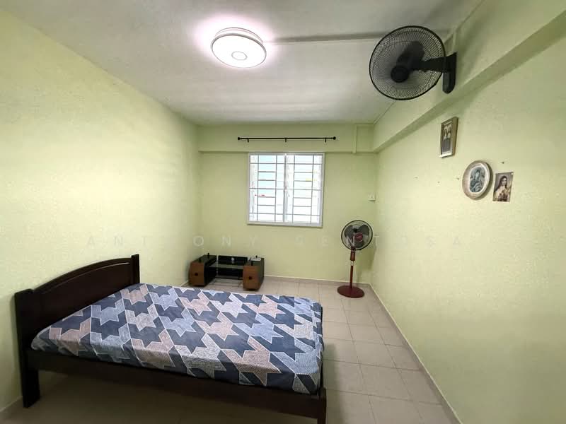 623 Ang Mo Kio Avenue 9, 623 Ang Mo Kio Avenue 9, 2 Bedrooms, 732 sqft, HDB Flat For Rent, by Anthony Sentosa, 500201058 - PropertyGuru.com.sg