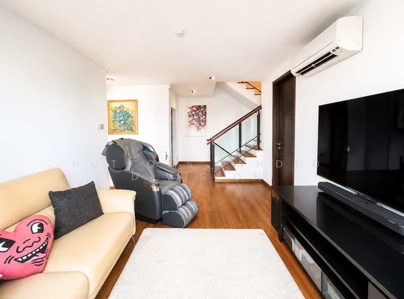 Siglap Manor @ D15, , 7 Bedrooms, 5,500 sqft, Semi-Detached House For Sale, by JYOTI, 500201059 - Family Room - PropertyGuru.com.sg