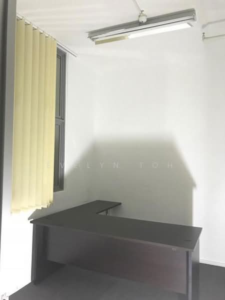 Woodlands Bizhub, 242 Woodlands Industrial Park E5, 963 sqft, Light Industrial (B1) For Rent, by Evelyn Toh, 500201062 - Interior - CommercialGuru.com.sg