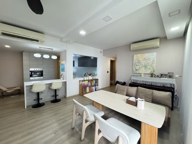The Rainforest, 331 Choa Chu Kang Avenue 3, 4 Bedrooms, 1,238 sqft, Executive Condominium For Sale, by Jessie Chong, 500201068 - Living Room - PropertyGuru.com.sg