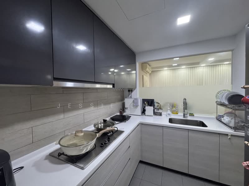 The Rainforest, 331 Choa Chu Kang Avenue 3, 4 Bedrooms, 1,238 sqft, Executive Condominium For Sale, by Jessie Chong, 500201068 - Kitchen - PropertyGuru.com.sg