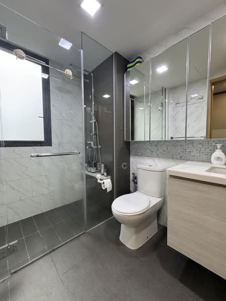 The Rainforest, 331 Choa Chu Kang Avenue 3, 4 Bedrooms, 1,238 sqft, Executive Condominium For Sale, by Jessie Chong, 500201068 - Bathroom - PropertyGuru.com.sg