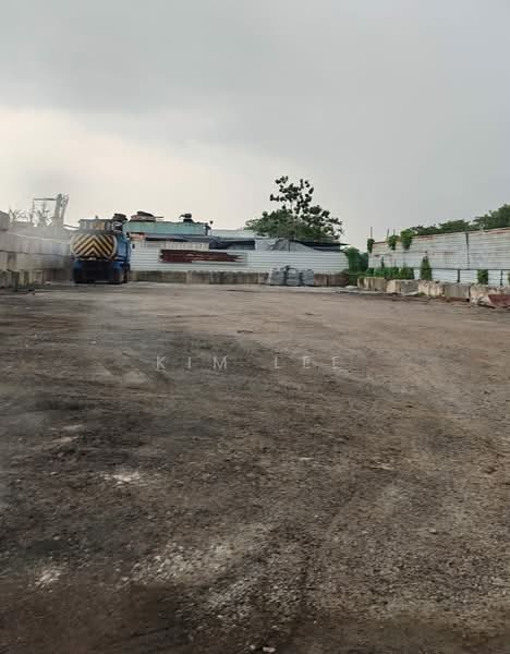 Open yard shelter ground, Jurong, Boon Lay / Jurong / Tuas, 8,000 sqft, Factory / Workshop (B2) For Rent, by Kim Lee, 500201071 - CommercialGuru.com.sg