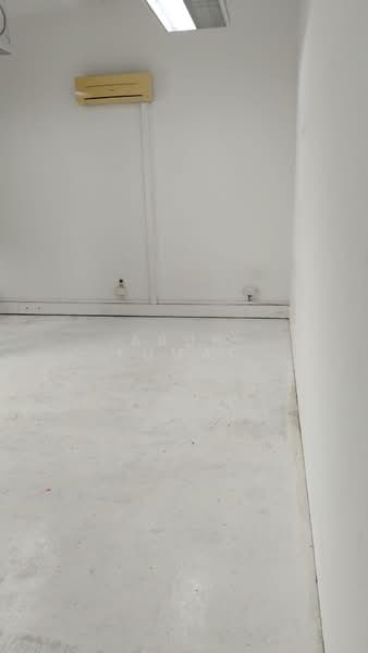 Woodlands Bizhub, 242 Woodlands Industrial Park E5, 336 sqft, Factory / Workshop (B2) For Rent, by Arun Kumar, 500201081 - Interior - CommercialGuru.com.sg