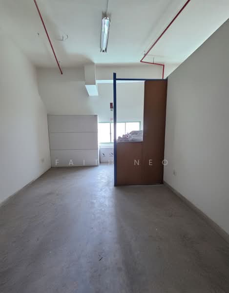 Techniques Centre, 67 Ubi Crescent, 1,249 sqft, Light Industrial (B1) For Rent, by Faith Neo, 500201089 - Interior - CommercialGuru.com.sg