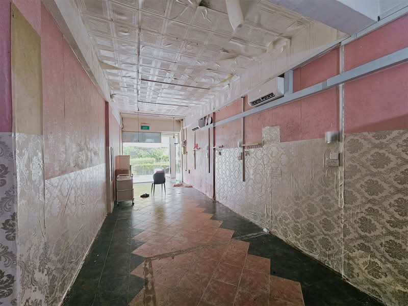 Near Chinese Garden MRT shophouse for rent, 348 Jurong East Avenue 1, 430 sqft, Shop / Shophouse For Rent, by Julian Li, 500201090 - Corridor - CommercialGuru.com.sg