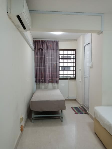 242 Bishan Street 22, 242 Bishan Street 22, Room Rental, 200 sqft, HDB Flat For Rent, by Grace Sin 辛丽芬, 500201092 - Bedroom - PropertyGuru.com.sg