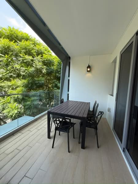 Stellar RV, 408 River Valley Road, Tanglin / Holland / Bukit Timah, 2 Bedrooms, 614 sqft, Condominium For Sale, by Judy Tan, 500201094 - Balcony - PropertyGuru.com.sg