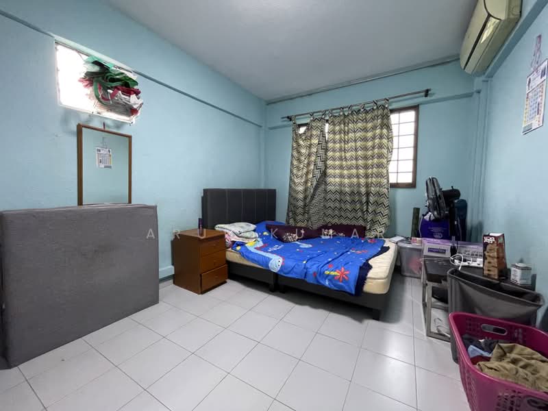 427 Yishun Avenue 11, 427 Yishun Avenue 11, 3 Bedrooms, 1,119 sqft, HDB Flat For Rent, by Arun Kumar, 500201096 - Bedroom - PropertyGuru.com.sg