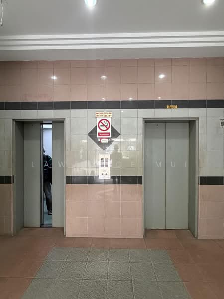Valiant Industrial Building, 30 Kallang Pudding Road, 3,412 sqft, Light Industrial (B1) For Rent, by Lawrence Mui, 500201106 - Corridor - CommercialGuru.com.sg