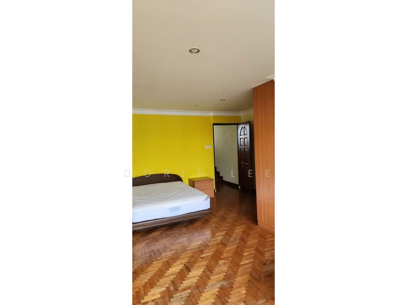 JALAN RIMAU, JALAN RIMAU, 3 Bedrooms, 3,000 sqft, Terraced House For Rent, by Doris Lee, 500201114 - master bedroom - PropertyGuru.com.sg