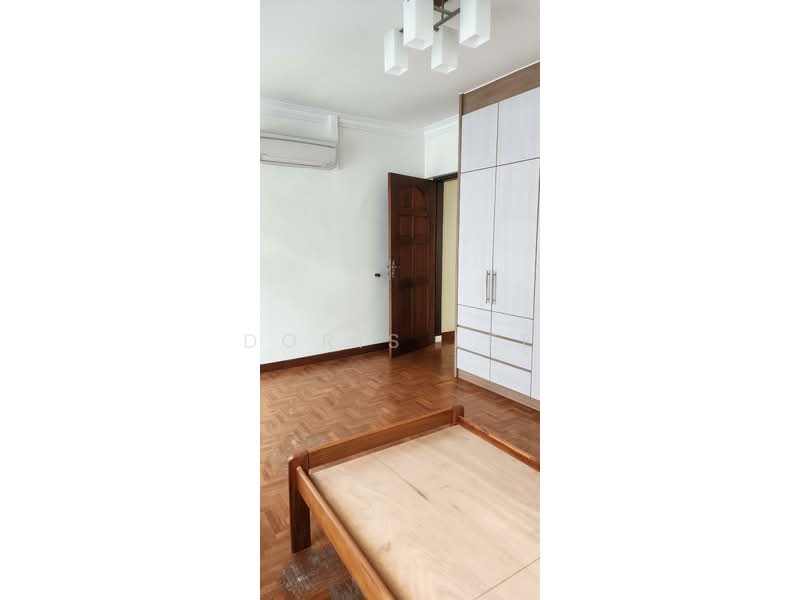 JALAN RIMAU, JALAN RIMAU, 3 Bedrooms, 3,000 sqft, Terraced House For Rent, by Doris Lee, 500201114 - Bedroom 1 - PropertyGuru.com.sg
