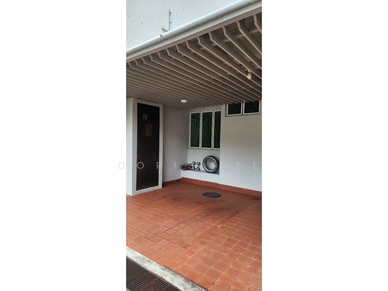 JALAN RIMAU, JALAN RIMAU, 3 Bedrooms, 3,000 sqft, Terraced House For Rent, by Doris Lee, 500201114 - car porch - PropertyGuru.com.sg