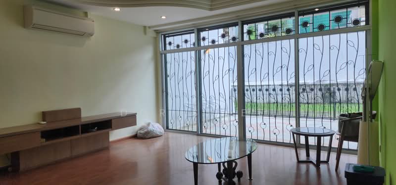 JALAN RIMAU, JALAN RIMAU, 3 Bedrooms, 3,000 sqft, Terraced House For Rent, by Doris Lee, 500201114 - Living Room - PropertyGuru.com.sg