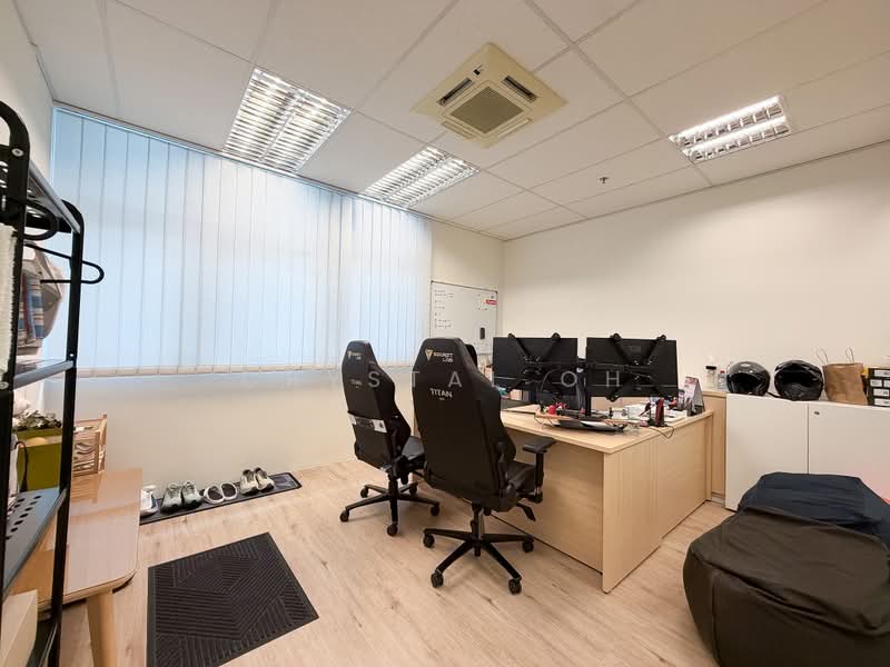 Woodlands 11, 11 Woodlands Close, 1,900 sqft, Light Industrial (B1) For Rent, by Crystal Oh, 500201121 - Study - CommercialGuru.com.sg