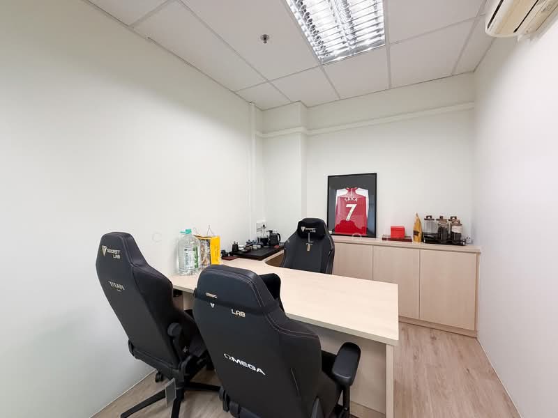 Woodlands 11, 11 Woodlands Close, 1,900 sqft, Light Industrial (B1) For Rent, by Crystal Oh, 500201121 - Study - CommercialGuru.com.sg