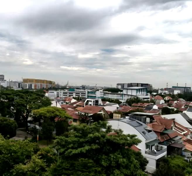 NEWest, 3 West Coast Drive, 2 Bedrooms, 635 sqft, Apartment For Rent, by Cynthia Chan, 500201129 - Exterior - PropertyGuru.com.sg