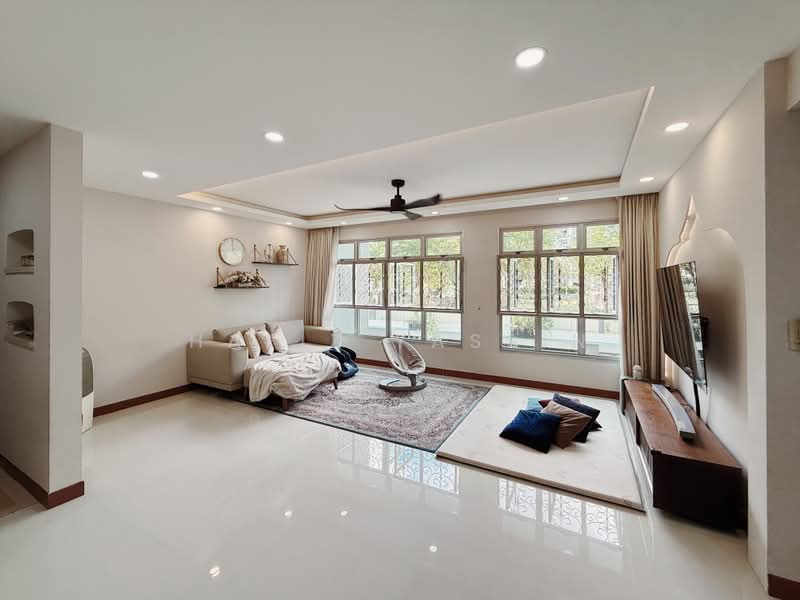 805B Keat Hong Close, 805B Keat Hong Close, Dairy Farm / Bukit Panjang / Choa Chu Kang, 3 Bedrooms, 1,216 sqft, HDB Flat For Sale, by Hafiz Yassin, 500201137 - Living Room - PropertyGuru.com.sg