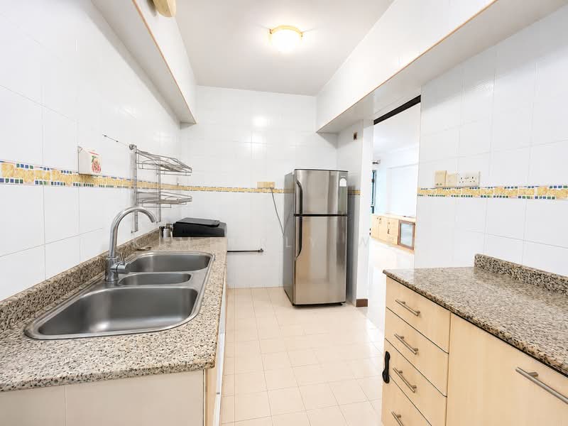 403A Fernvale Lane, 403A Fernvale Lane, 3 Bedrooms, 1,001 sqft, HDB Flat For Rent, by Kimberly Wee, 500201139 - Kitchen - PropertyGuru.com.sg