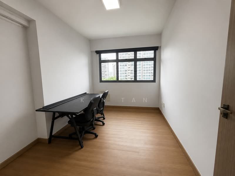 622A Tampines Avenue 12, 622A Tampines Avenue 12, 3 Bedrooms, 1,216 sqft, HDB Flat For Sale, by Ken Tan, 500201152 - Study - PropertyGuru.com.sg