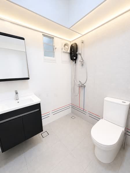 622A Tampines Avenue 12, 622A Tampines Avenue 12, Pasir Ris / Tampines, 3 Bedrooms, 1,216 sqft, HDB Flat For Sale, by Ken Tan, 500201152 - Bathroom - PropertyGuru.com.sg