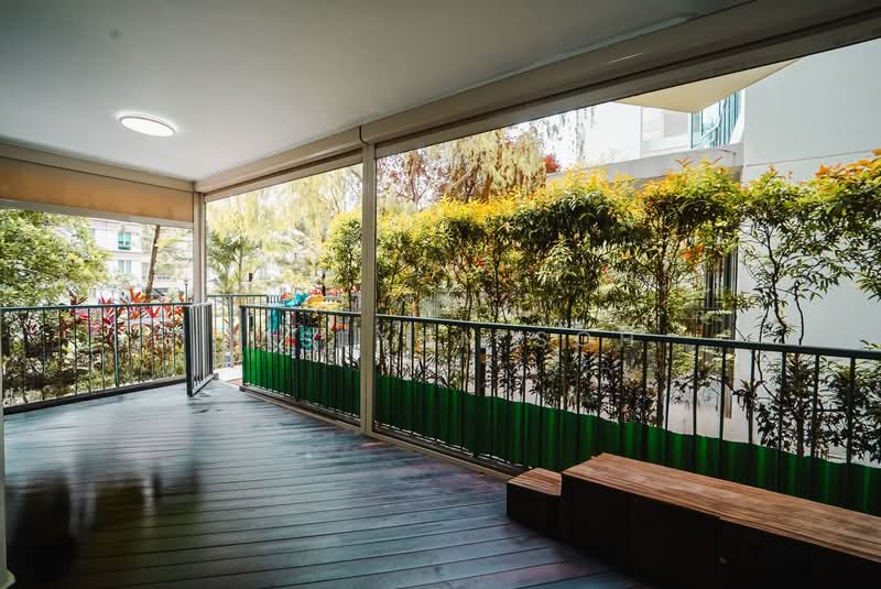 Eight Courtyards, 2 Canberra Drive, 2 Bedrooms, 947 sqft, Condominium For Sale, by Jaslynn Soh, 500201158 - Patio Backyard - PropertyGuru.com.sg