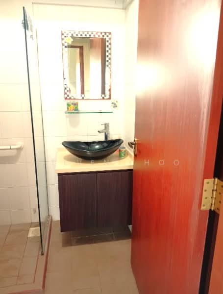310B Ang Mo Kio Avenue 1, 310B Ang Mo Kio Avenue 1, Room Rental, 120 sqft, HDB Flat For Rent, by Steven Choo, 500201160 - Bathroom - PropertyGuru.com.sg