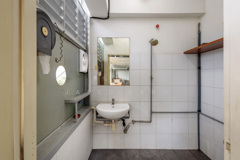 Harvest @ Woodlands, 280 Woodlands Industrial Park E5, 2,195 sqft, Factory / Workshop (B2) For Sale, by Jared Kang, 500201162 - Bathroom - CommercialGuru.com.sg