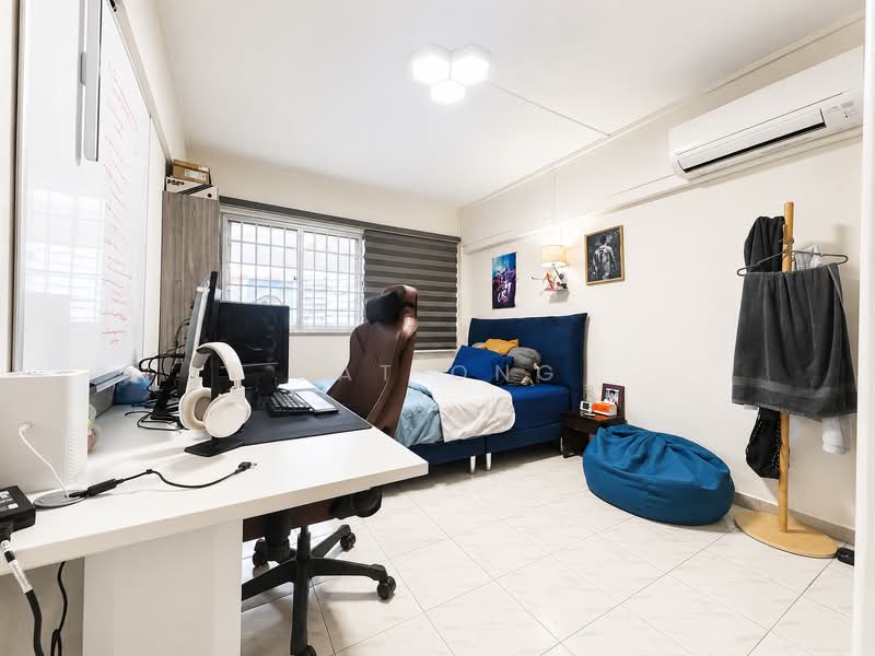 429 Tampines Street 41, 429 Tampines Street 41, 3 Bedrooms, 1,636 sqft, HDB Flat For Sale, by Cat Ong, 500201164 - Bedroom - PropertyGuru.com.sg