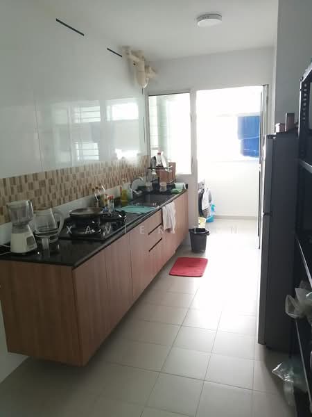 661C Edgedale Plains, 661C Edgedale Plains, 3 Bedrooms, 1,206 sqft, HDB Flat For Rent, by Xavier Tan, 500201170 - Kitchen - PropertyGuru.com.sg