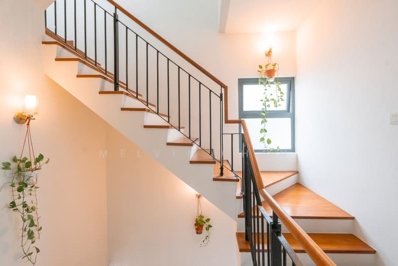 Medallion, Braddell Road, 5 Bedrooms, 3,789 sqft, Bungalow House For Sale, by Melvin Chan, 500201185 - Stairwell - PropertyGuru.com.sg