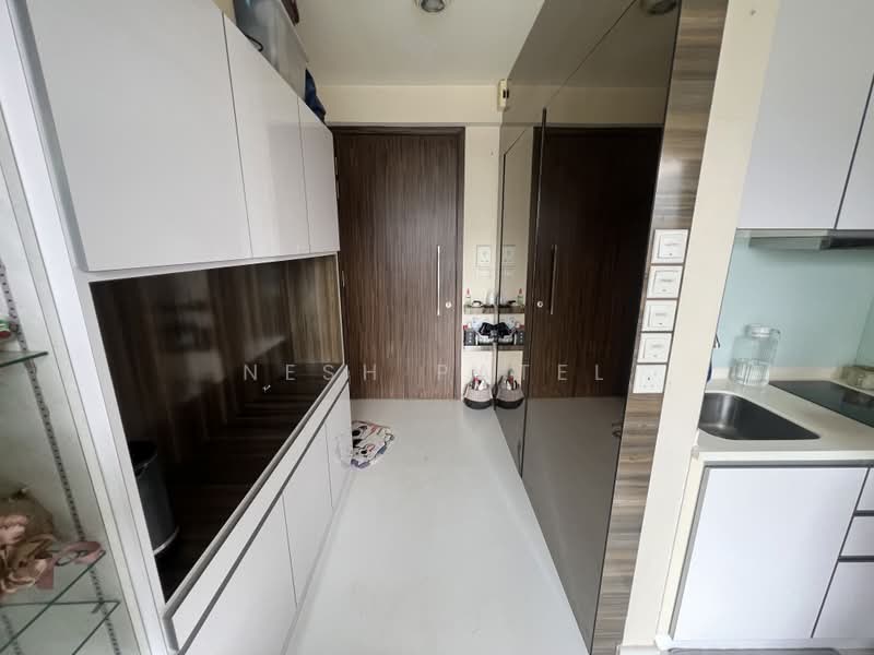 Suites @ Topaz, 3 Topaz Road, 1 Bedroom, 377 sqft, Condominium For Sale, by Nesh Patel, 500201190 - Interior - PropertyGuru.com.sg