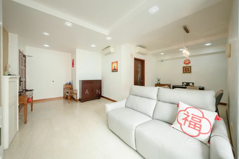 Euphony Gardens, 7 Jalan Mata Ayer, 3 Bedrooms, 1,197 sqft, Condominium For Sale, by Frank Choo, 500201193 - Living Room - PropertyGuru.com.sg