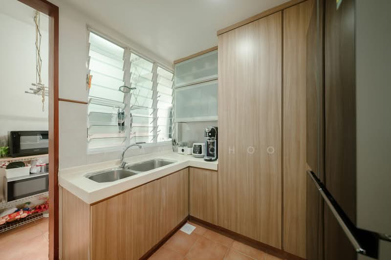 Euphony Gardens, 7 Jalan Mata Ayer, 3 Bedrooms, 1,197 sqft, Condominium For Sale, by Frank Choo, 500201193 - Kitchen - PropertyGuru.com.sg