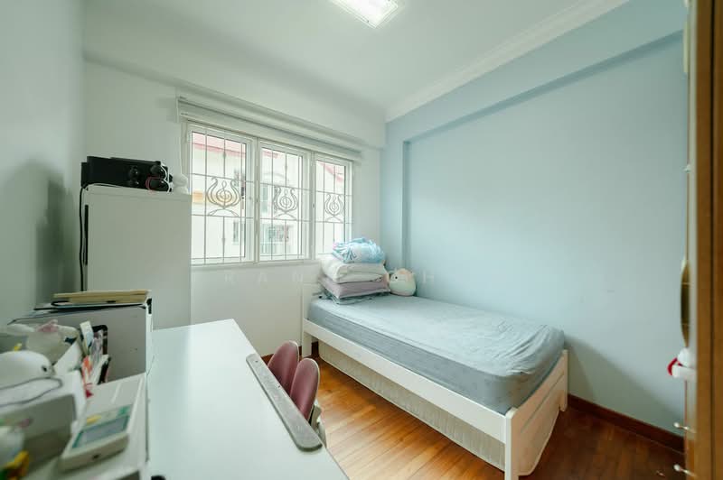 Euphony Gardens, 7 Jalan Mata Ayer, 3 Bedrooms, 1,197 sqft, Condominium For Sale, by Frank Choo, 500201193 - Bedroom - PropertyGuru.com.sg