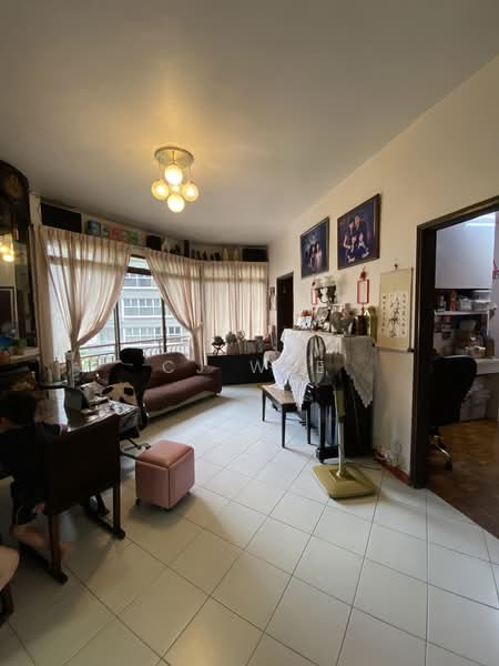 Boon Teck Towers, 41 Boon Teck Road, 3 Bedrooms, 1,722 sqft, Condominium For Sale, by CJ Wee, 500201195 - Family Area - PropertyGuru.com.sg