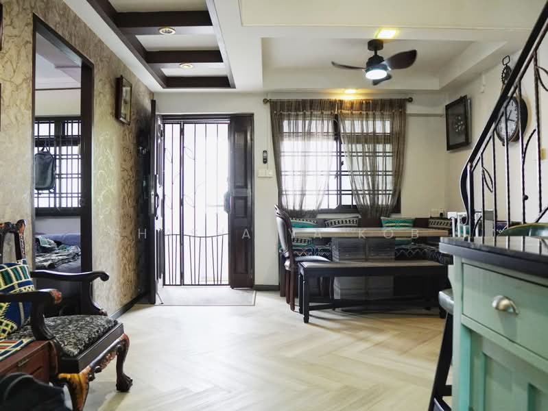 788B Woodlands Crescent, 788B Woodlands Crescent, 4 Bedrooms, 144 sqft, HDB Flat For Sale, by Shasha Ya'kob, 500201197 - Living Room - PropertyGuru.com.sg