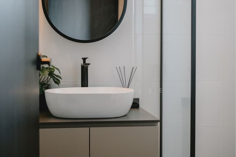 618B Tampines Street 61, 618B Tampines Street 61, 3 Bedrooms, 1,001 sqft, HDB Flat For Sale, by Kaylen Lee, 500201210 - Bathroom - PropertyGuru.com.sg